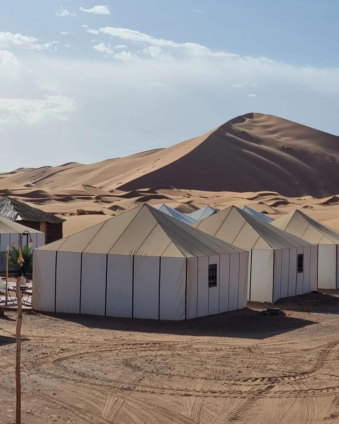 Royal Sands Camp Merzouga Esterno foto