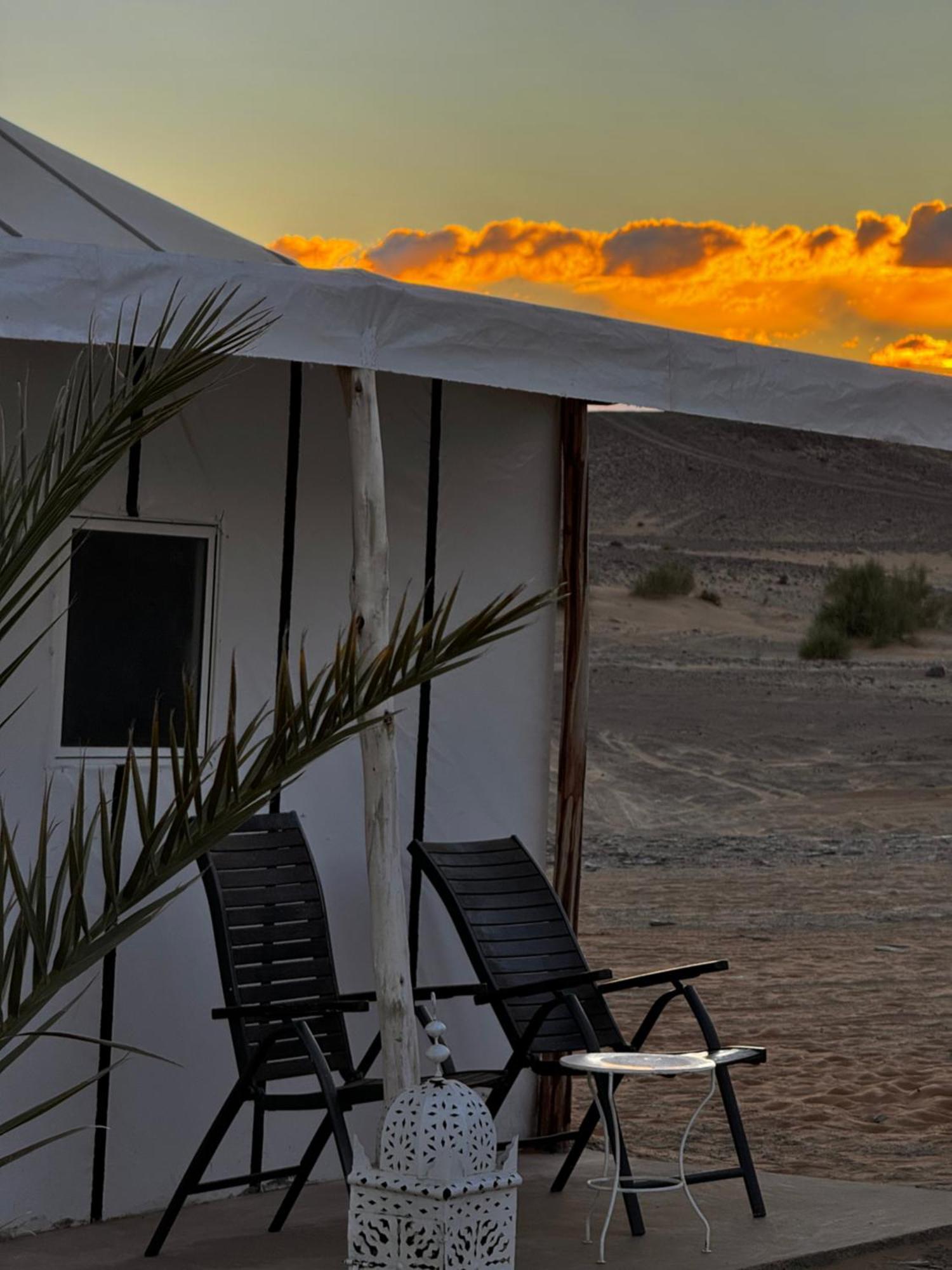 Royal Sands Camp Merzouga Esterno foto